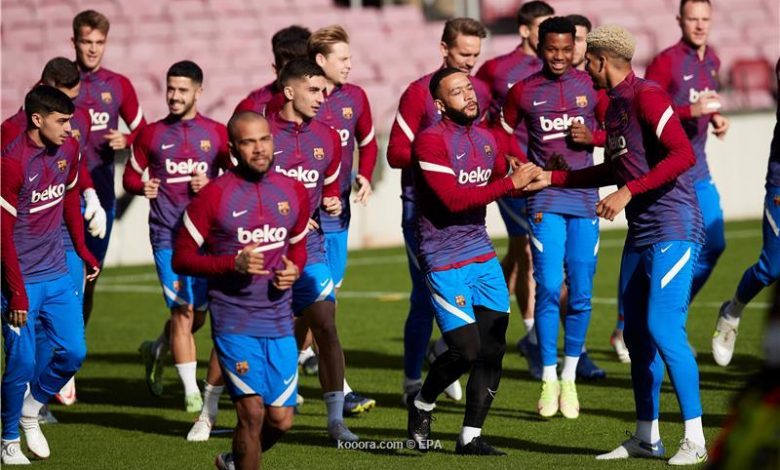 صورة بالتشكيل | برشلونة يواجه ديبورتيفو ألافيس في الدوري الاسباني 